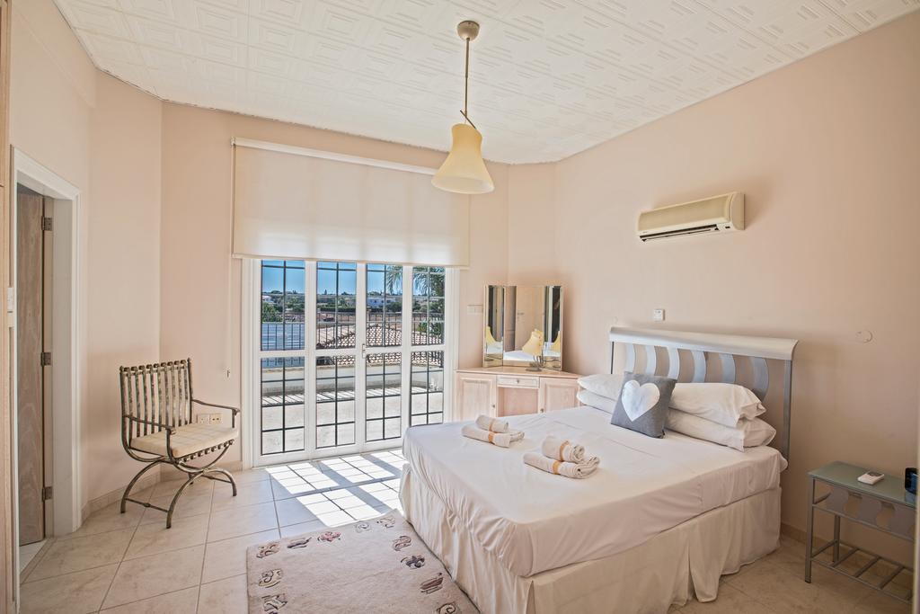 Papas Family Villa パラリムニ エクステリア 写真
