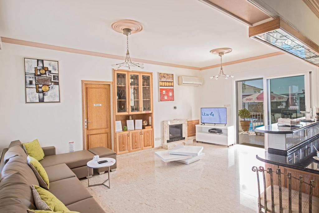 Papas Family Villa パラリムニ エクステリア 写真