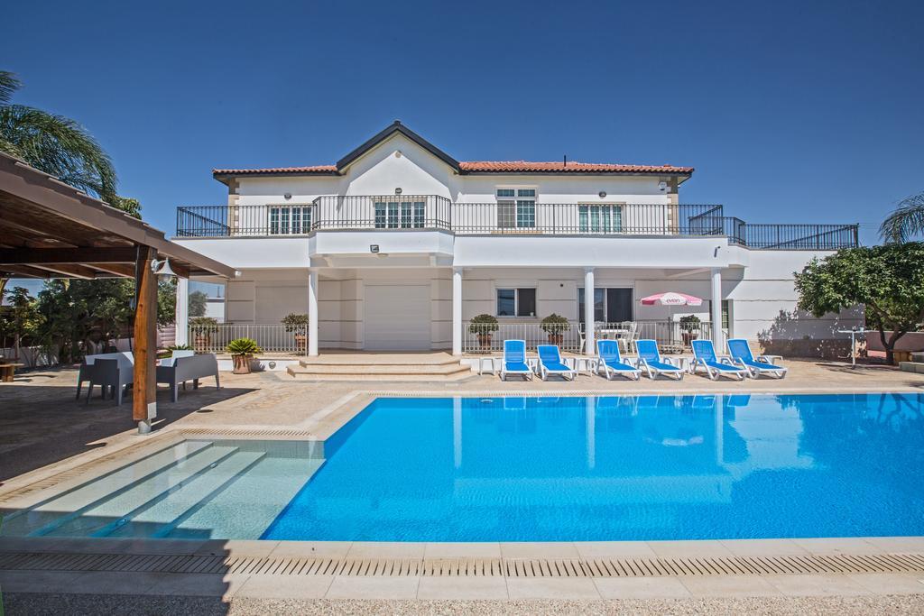 Papas Family Villa パラリムニ エクステリア 写真